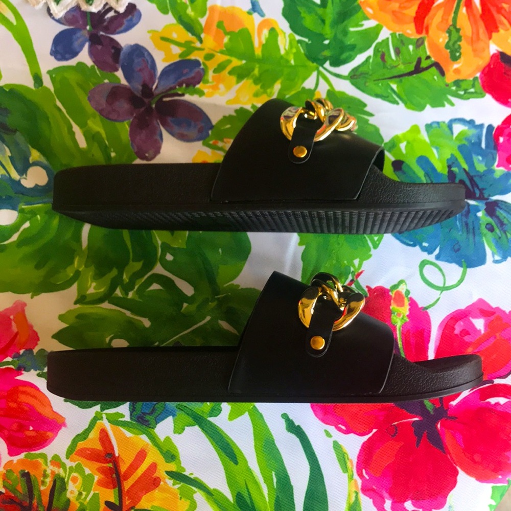 Brand New Madden Girl Flynn Black & Gold Sandals - Picture 9 of 16